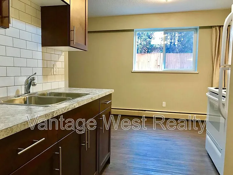 235 Husch Rd #103 — Photo 5