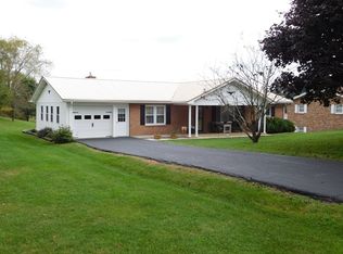 148 Briarwood Ln, Rural Retreat, VA 24368