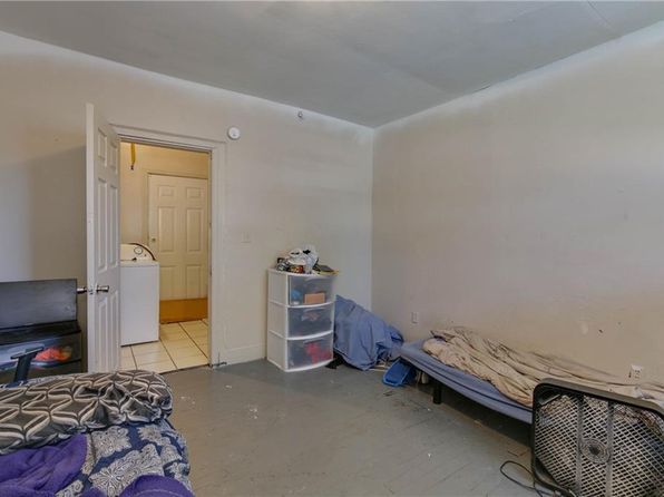 norfolk-virginia-79187277 picture