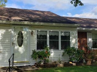 33 Cambridge Ct #1002, Lakewood, NJ