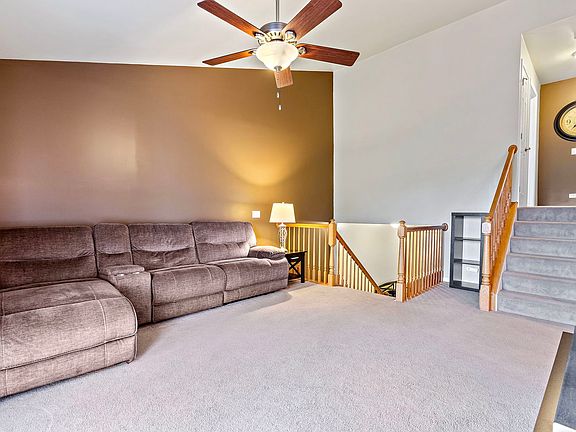 3rd image of 8115 Sierra Woods Ln