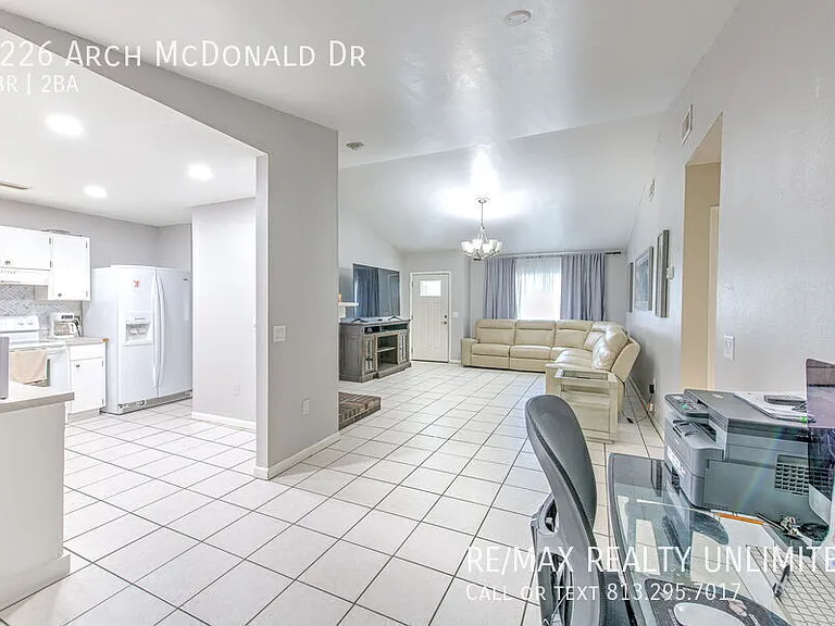 2226 Arch McDonald Dr — Photo 12
