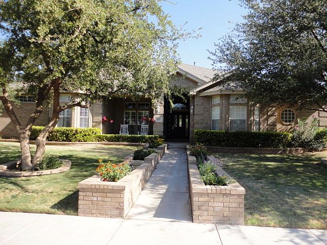 1st image of 4008 Baybrook Dr