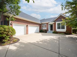15382 Mission Hills Dr, Carmel, IN 46033