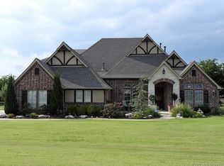 8246 N 70th East Ave, Owasso, OK 74055