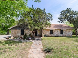 1629 S Chisholm Trl, Granbury, TX 76048