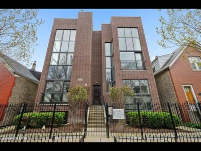 2323 W Belden Ave APT 1E, Chicago, IL, 60647