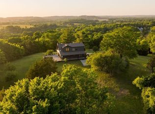 2351 Harlan Rd, Columbia, TN 38401