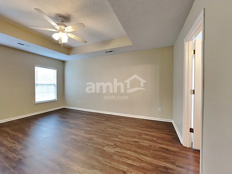 5117 Torrey Ln — Photo 12
