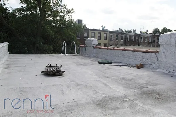 Rented by Rennit Inc. | media 28