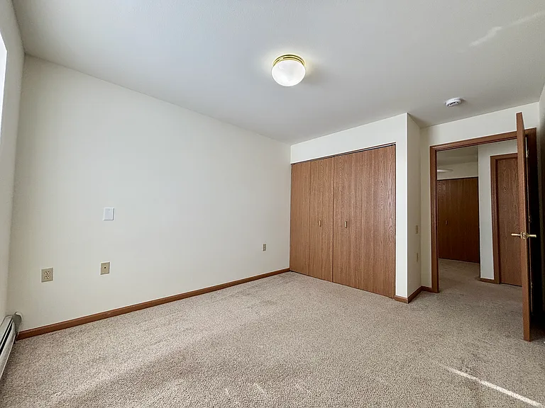 1048 Enterprise Dr #200 — Photo 9