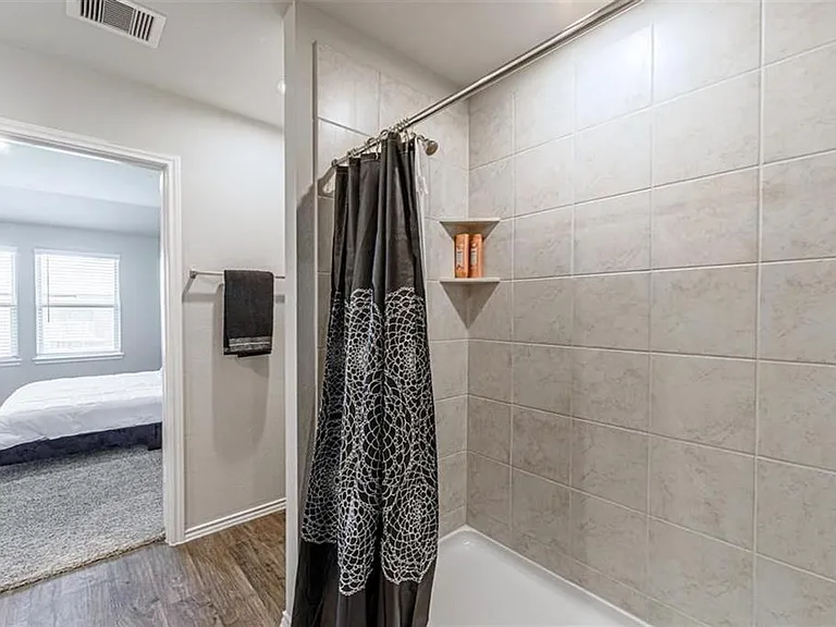 5126 Moravia Ln — Photo 19