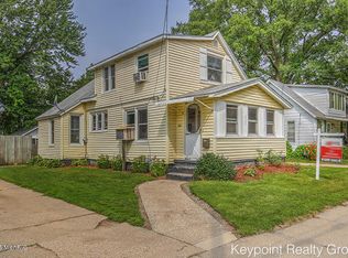 2121 Lafayette Ave NE, Grand Rapids, MI 49505