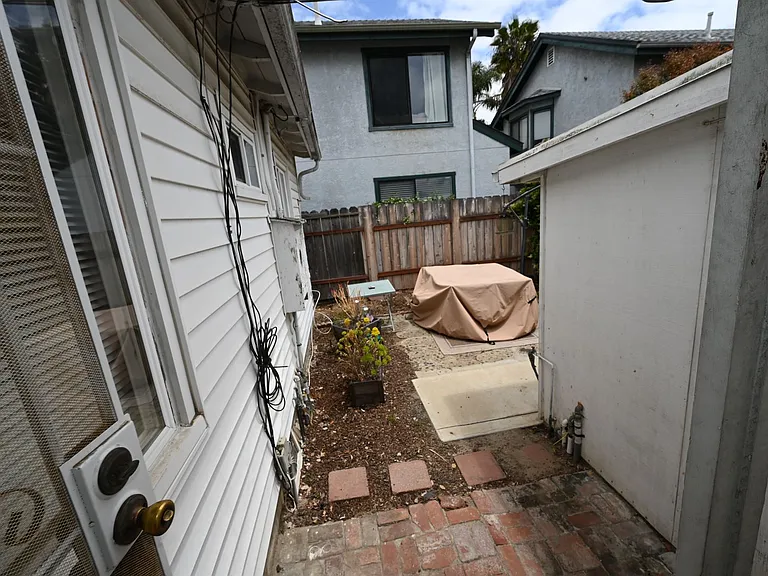 1609 Diamond St #11 — Photo 34