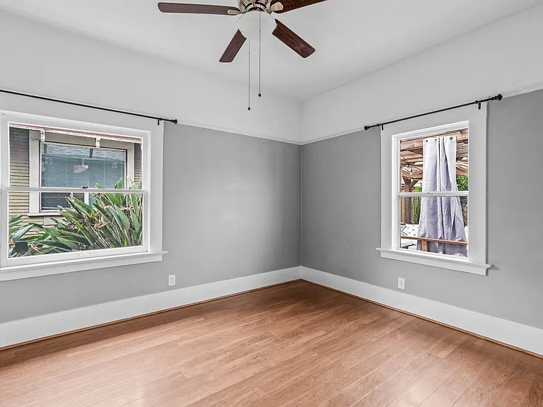 1736 Kearney Ave — Photo 23