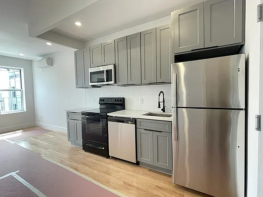 Rented by Suzuki Capital LLC | media 3