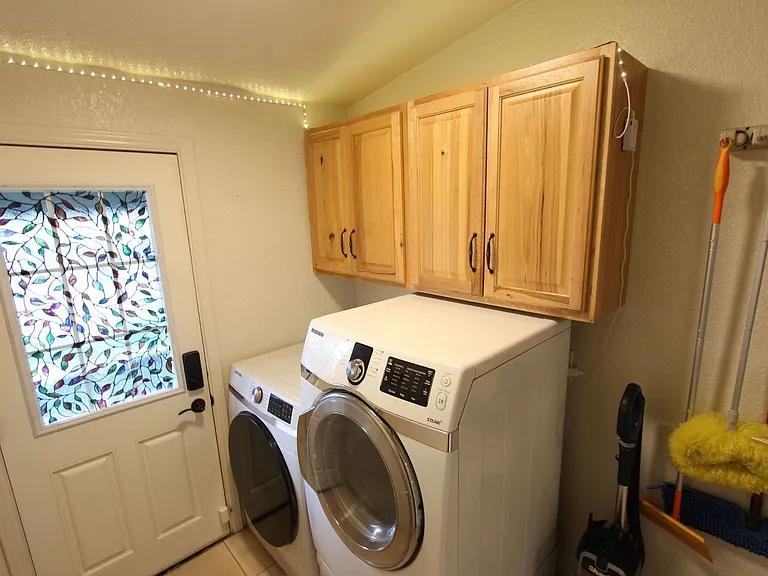 95 E Camille Dr — Photo 12