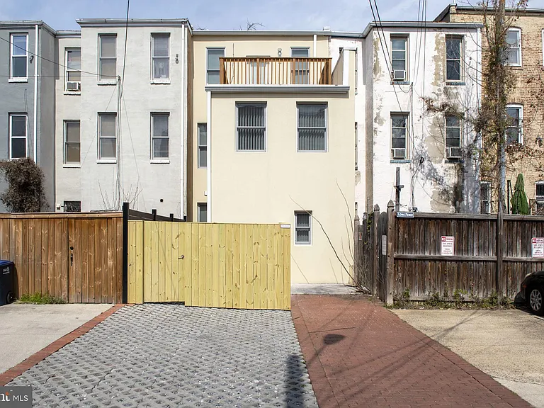1310 Riggs St NW — Photo 52