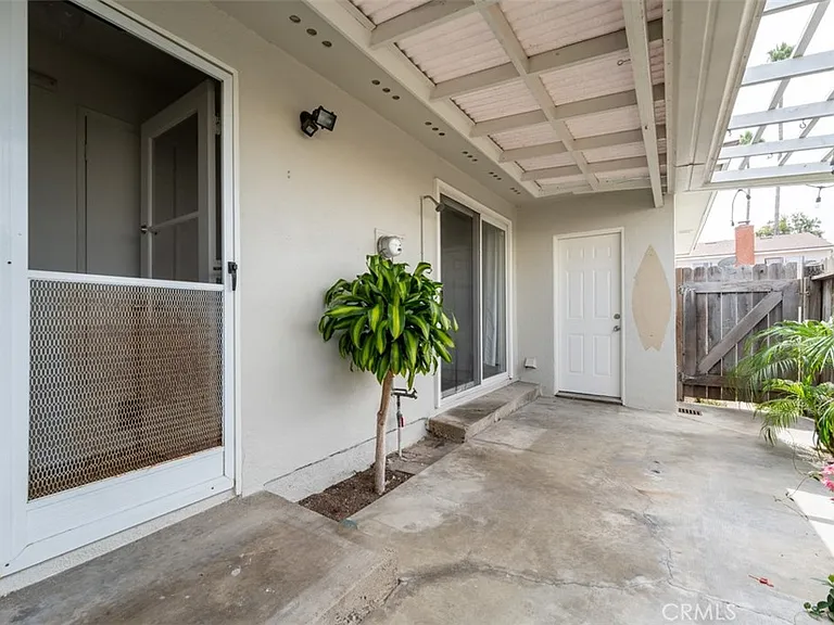 8115 Woolburn Dr — Photo 16