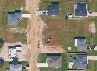 1413 NE Juanita Pl, Cape Coral, FL 33909