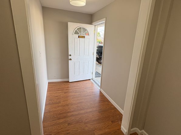 5279 N Main St UNIT A