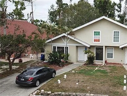 7431 Albany Rd — Photo 1