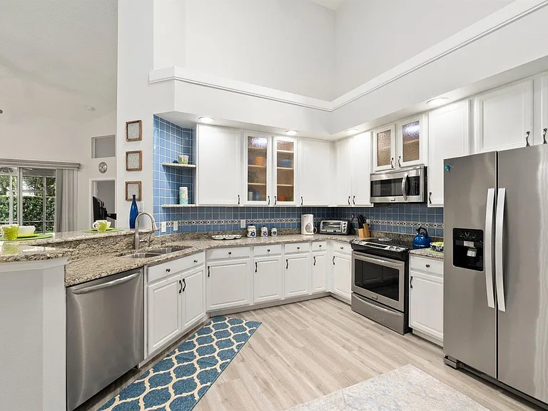 1594 SW Harbour Isles Cir #77 — Photo 5