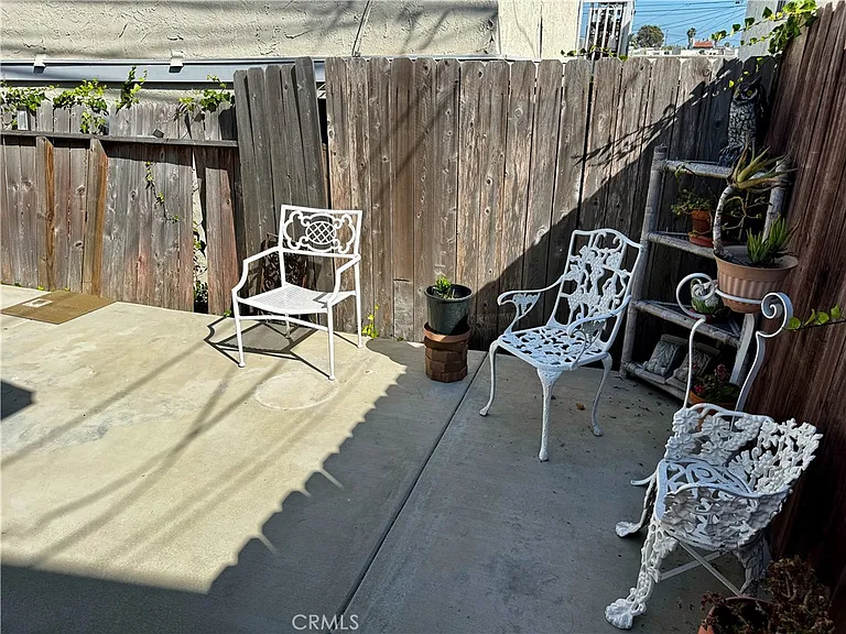 209 Avenida Serra #A — Photo 34