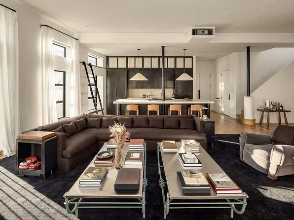 374 Broome St, New York, NY 10013