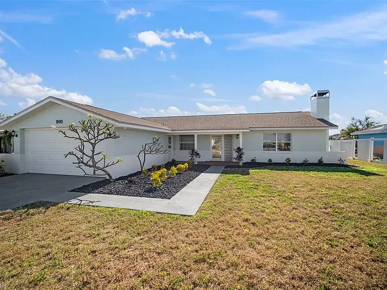 910 Spindle Palm Way — Photo 25