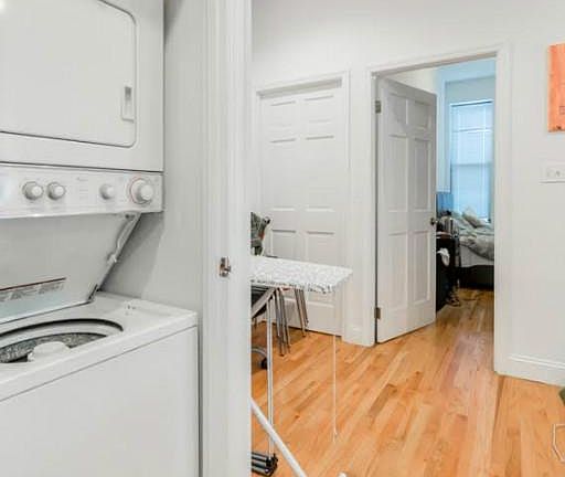5th image of 207 2nd Ave APT 4