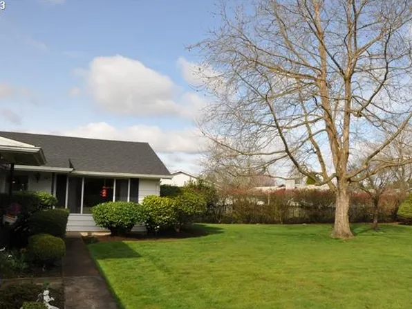 887 NE Fleming Ave #B-1, Gresham, OR 97030