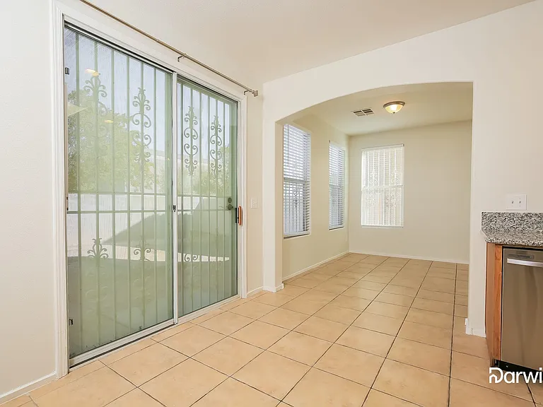 2612 Living Rock St — Photo 10