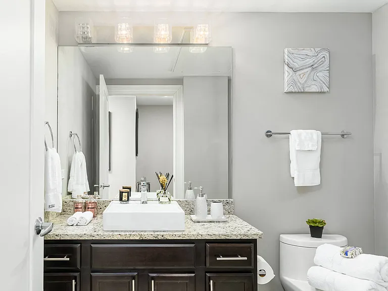 Somerset Place Apartments — Photo 12
