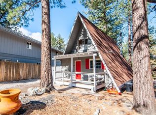 5660 Dogwood Rd, Wrightwood, CA 92397