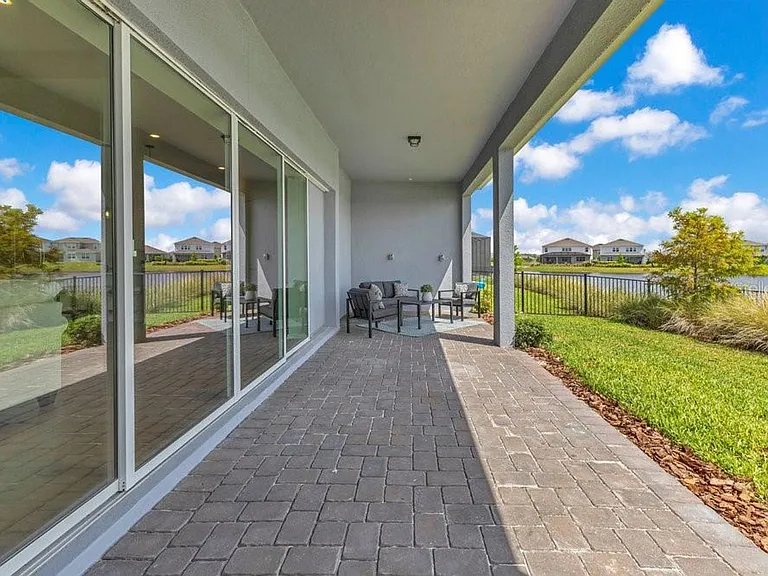 13461 Panama Beach Ct — Photo 32