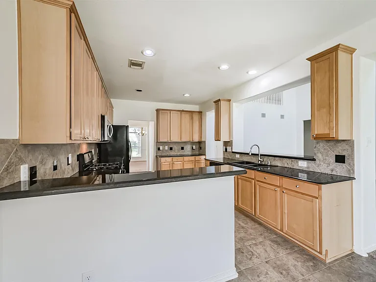 315 Willow Pointe Dr — Photo 14