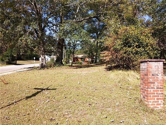 3rd image of 303 Brookwood Ave