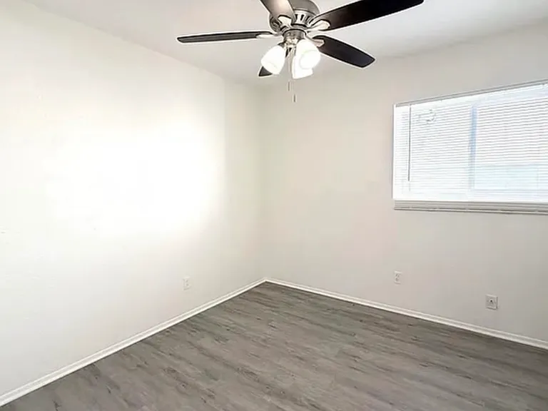 1254 Sumner Ave #B — Photo 4