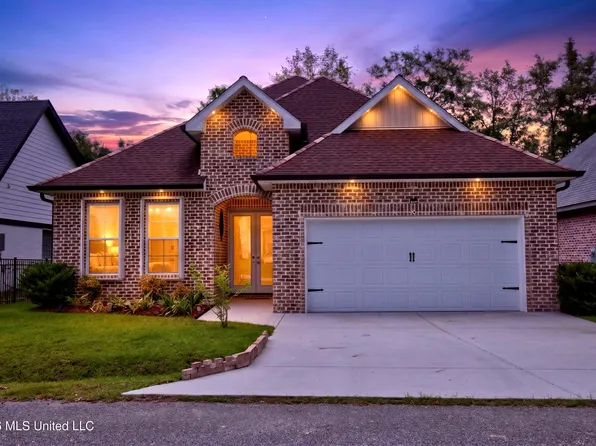 87007 Beaux Vue Ct, Diamondhead, MS 39525