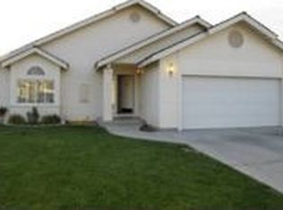 1040 Deena Way, Fallon, NV 89406