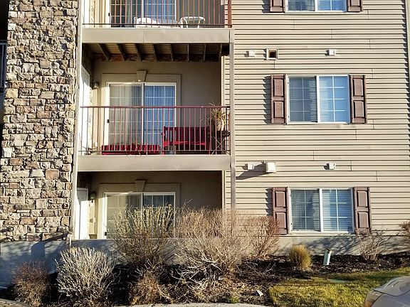 2nd image of 1551 Westbury Way APT B