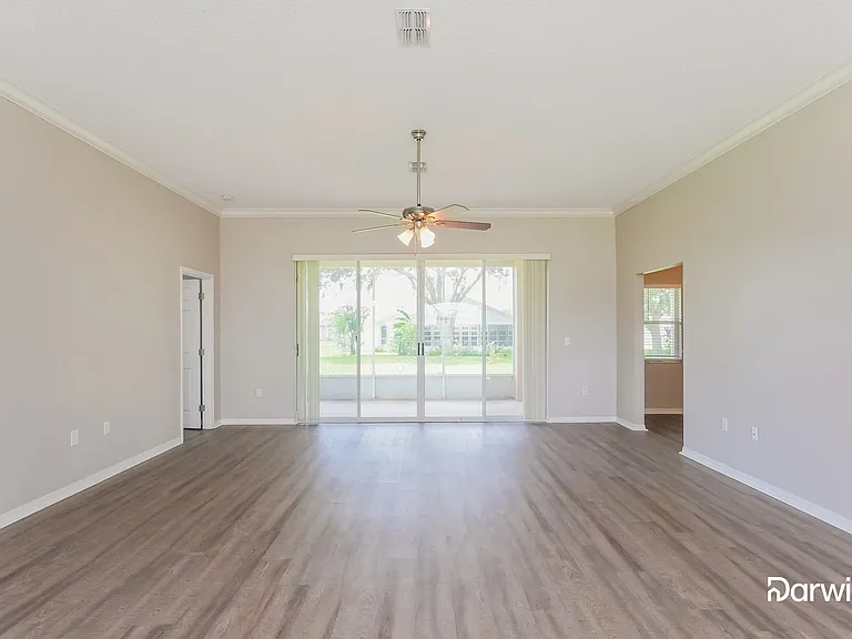4122 Chesterfield Dr — Photo 5