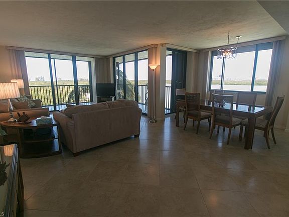3rd image of 17 Bluebill Ave APT 406
