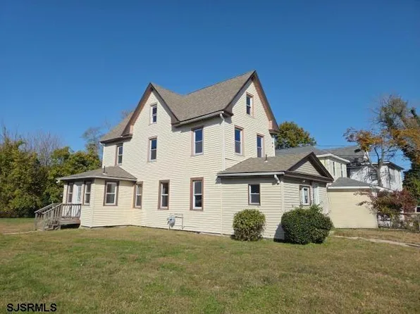 11 N 3rd St, Pleasantville, NJ 08232