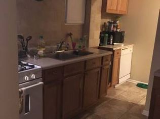 3250 N Racine Ave #G, Chicago, IL 60657