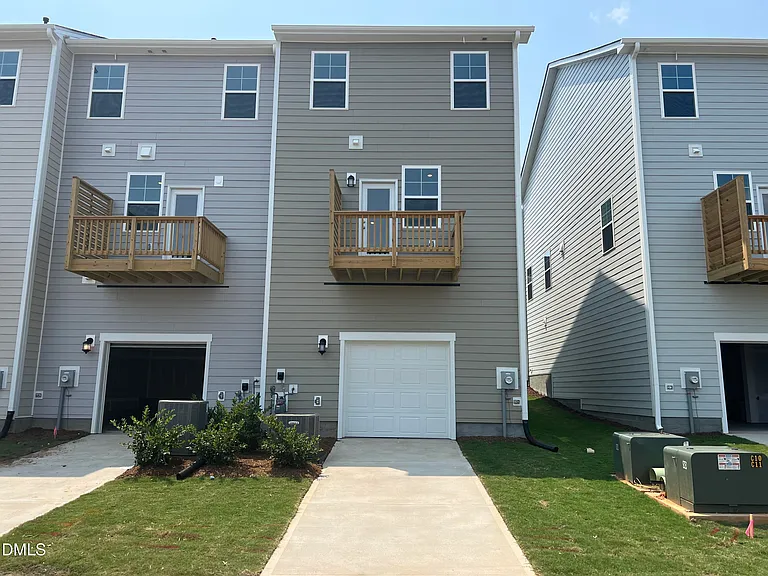 642 Gimari Dr — Photo 39