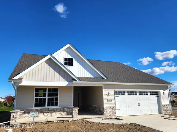 25278 E Sunset Maple Dr, Perrysburg, OH 43551