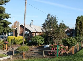 214 27th Ave, Longview, WA 98632