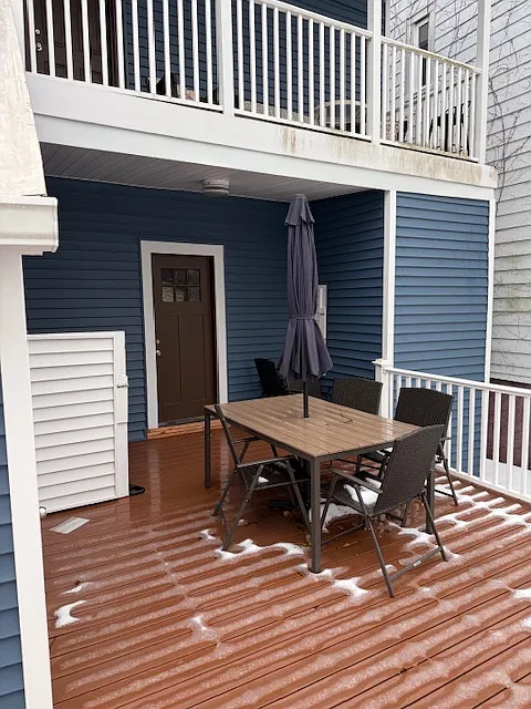 4 bed, 1200 sqft, $2,860 — Photo 2